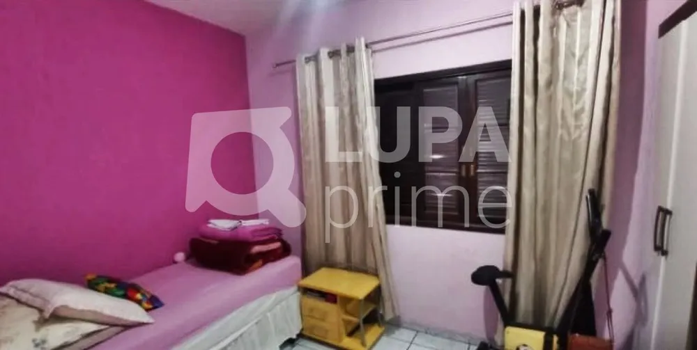 Casa, 3 quartos, 169 m² - Foto 2