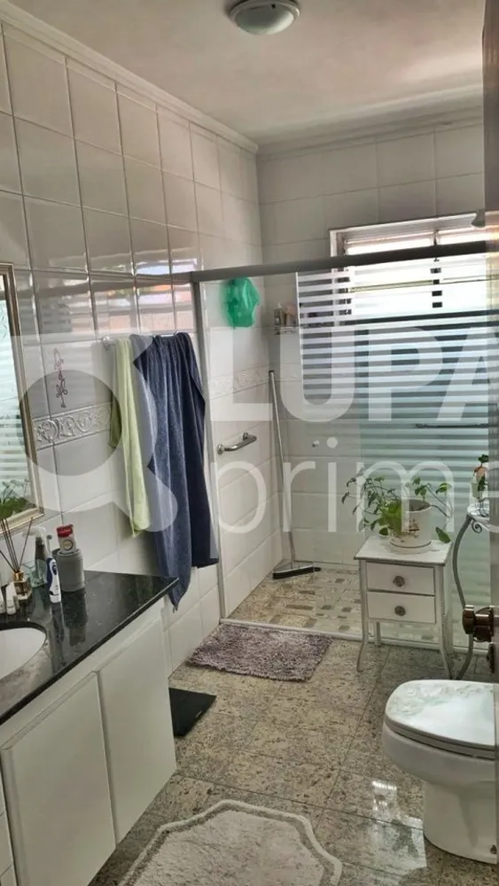 Casa, 3 quartos, 203 m² - Foto 2