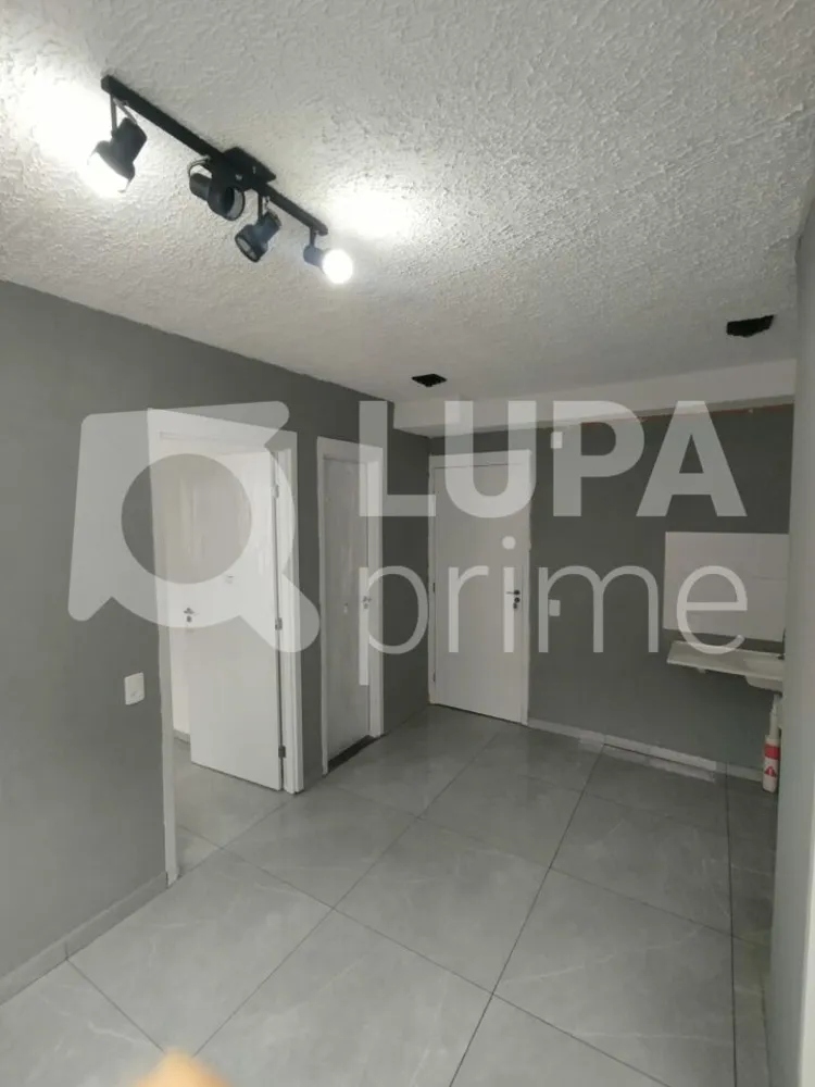Apartamento, 2 quartos, 32 m² - Foto 2