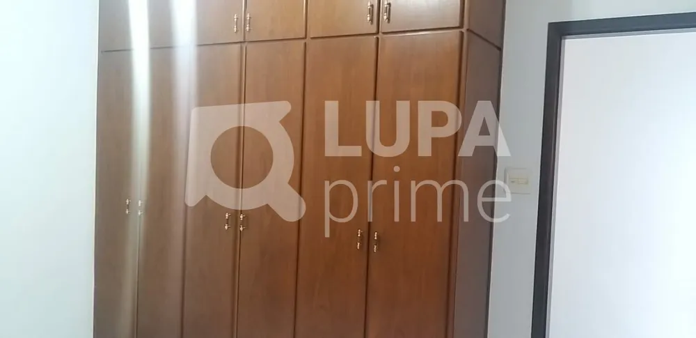 Casa, 3 quartos, 310 m² - Foto 1