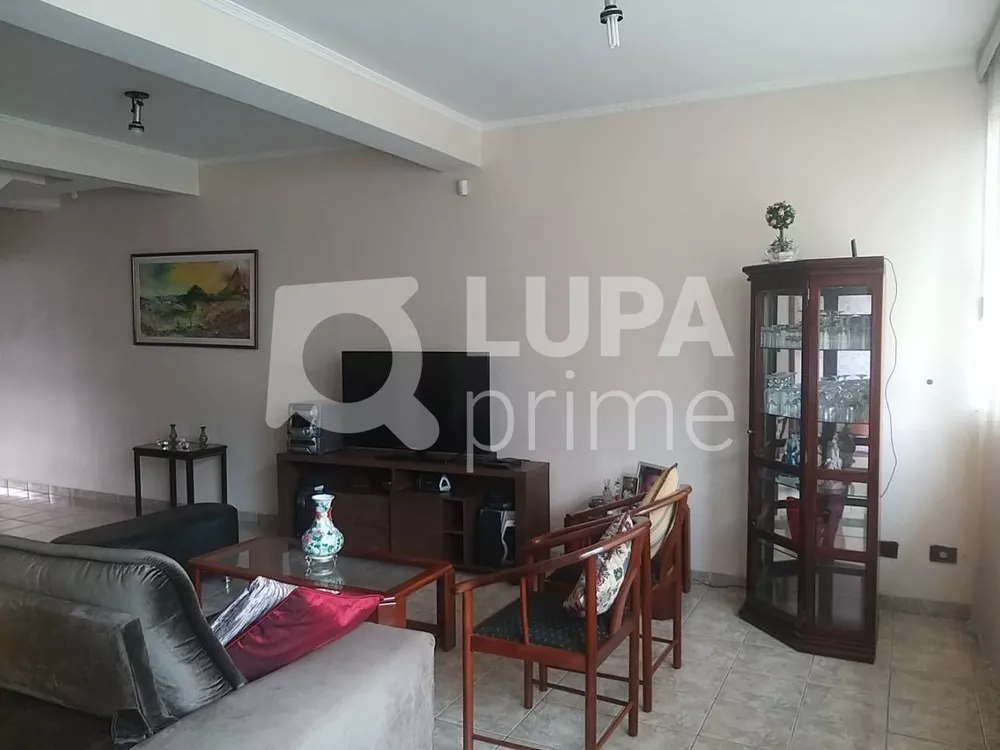 Casa à venda com 4 quartos, 300m² - Foto 4