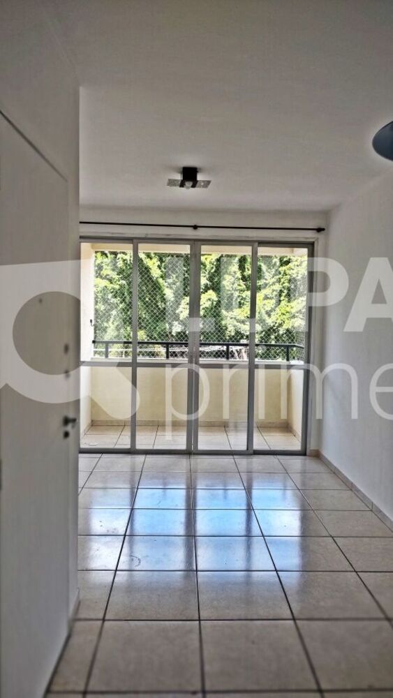 Apartamento à venda com 3 quartos, 68m² - Foto 1
