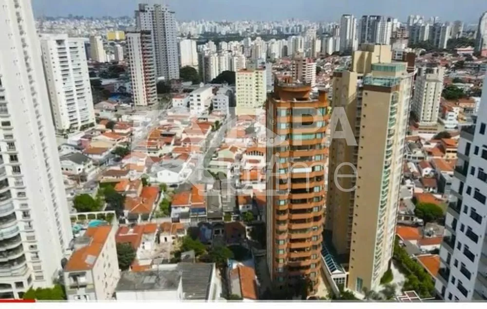 Apartamento à venda com 4 quartos, 230m² - Foto 1