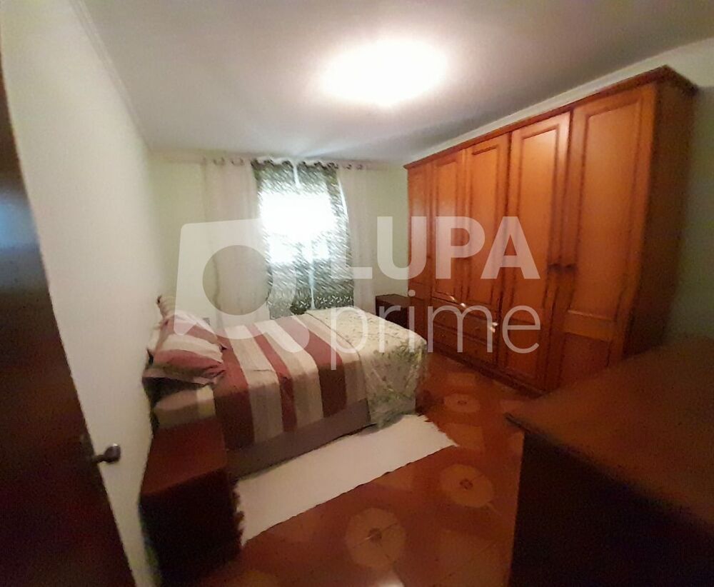 Casa à venda com 2 quartos, 145m² - Foto 4