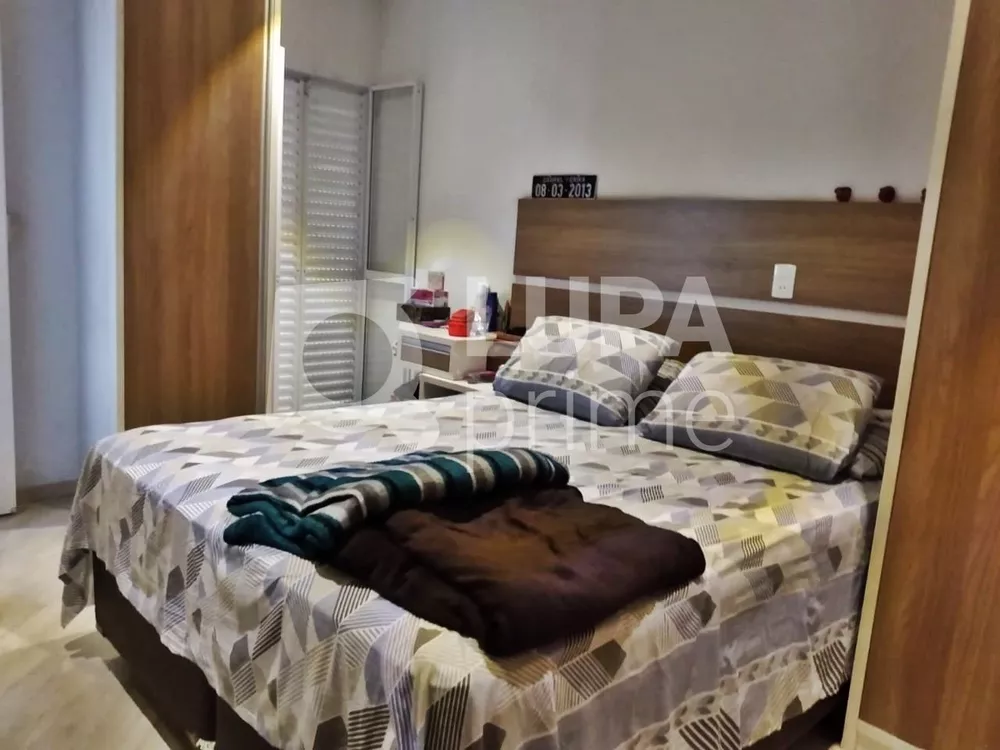 Casa à venda com 2 quartos, 142m² - Foto 7