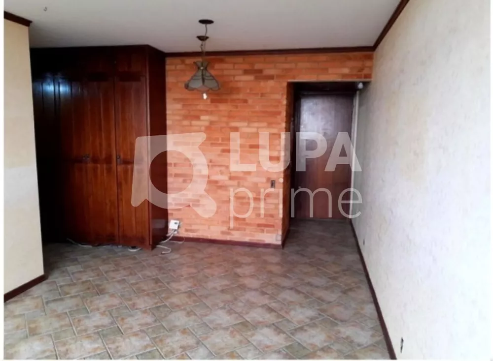 Apartamento à venda com 2 quartos, 84m² - Foto 2