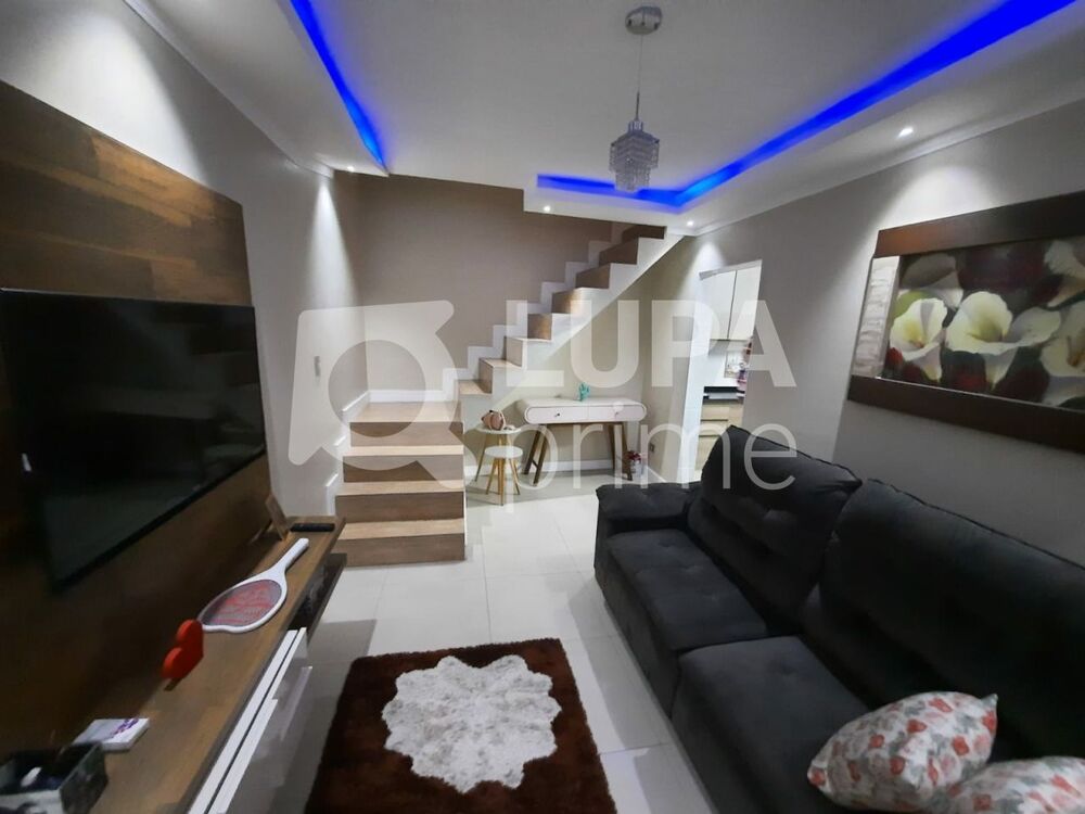 Casa, 8 quartos, 320 m² - Foto 1