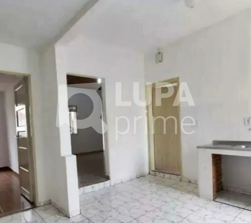 Casa, 7 quartos, 141 m² - Foto 9