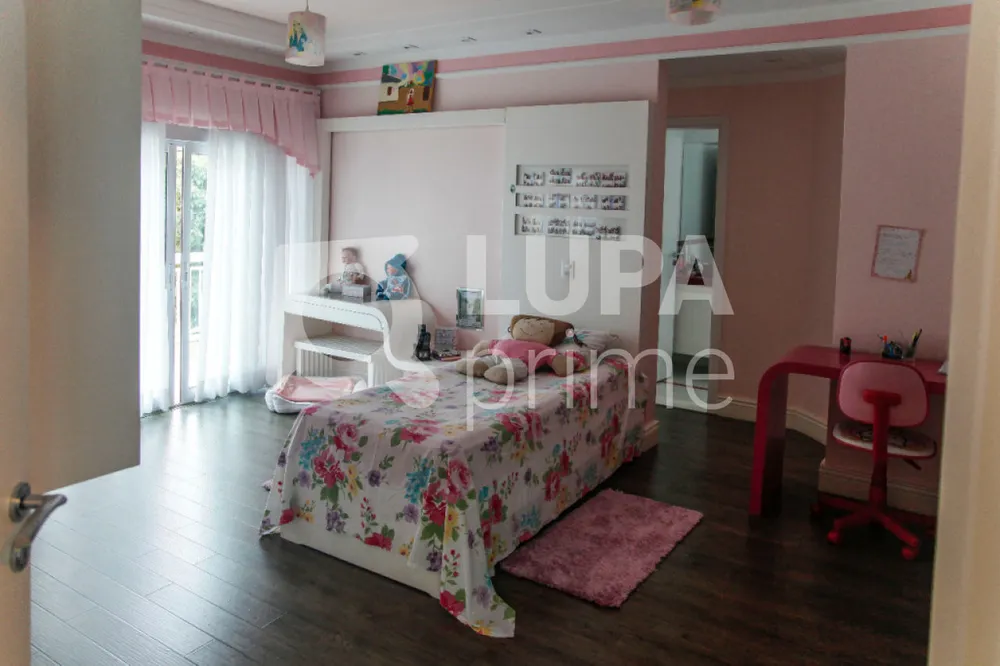 Casa, 4 quartos, 880 m² - Foto 1
