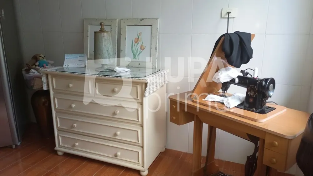 Casa, 3 quartos, 260 m² - Foto 4