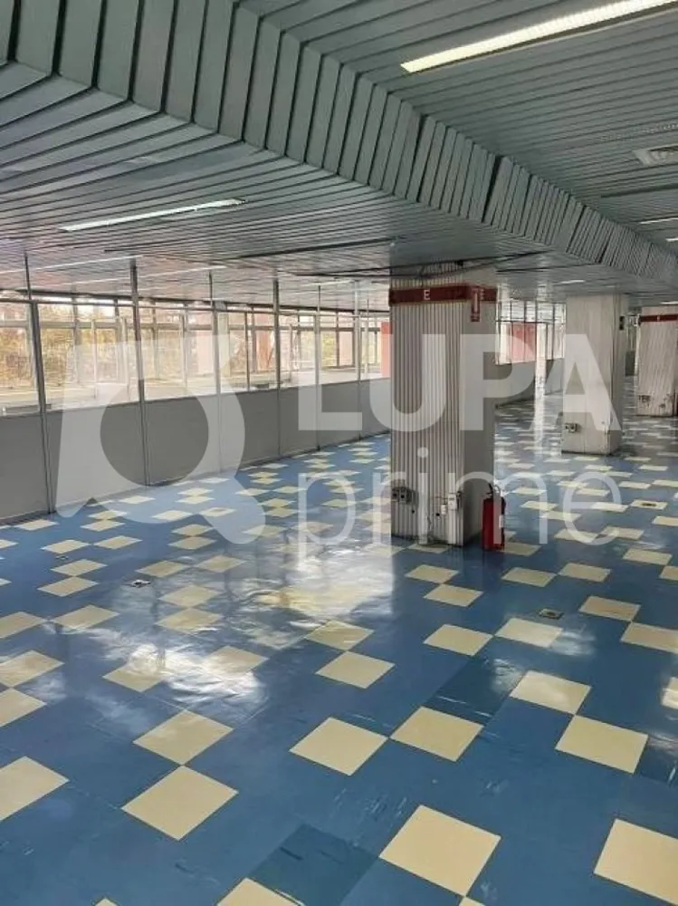 Prédio Inteiro, 4703 m² - Foto 1