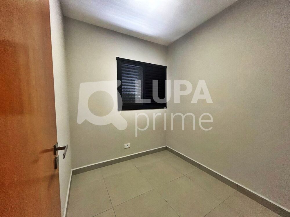 Apartamento para alugar com 2 quartos, 40m² - Foto 2