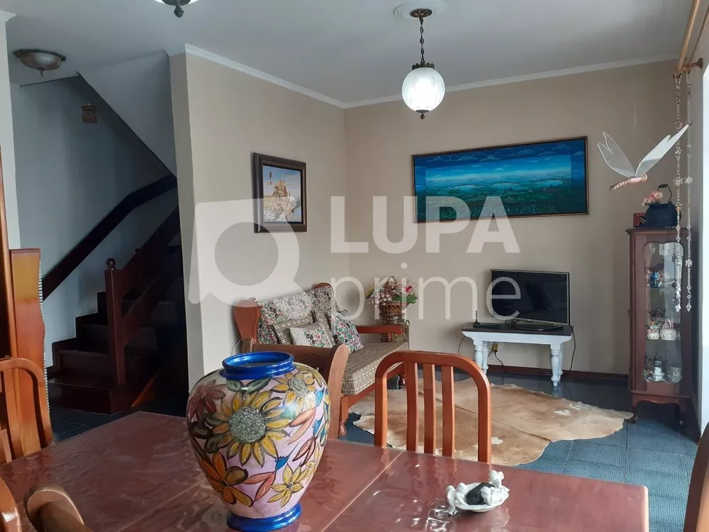 Casa à venda com 3 quartos, 152m² - Foto 3