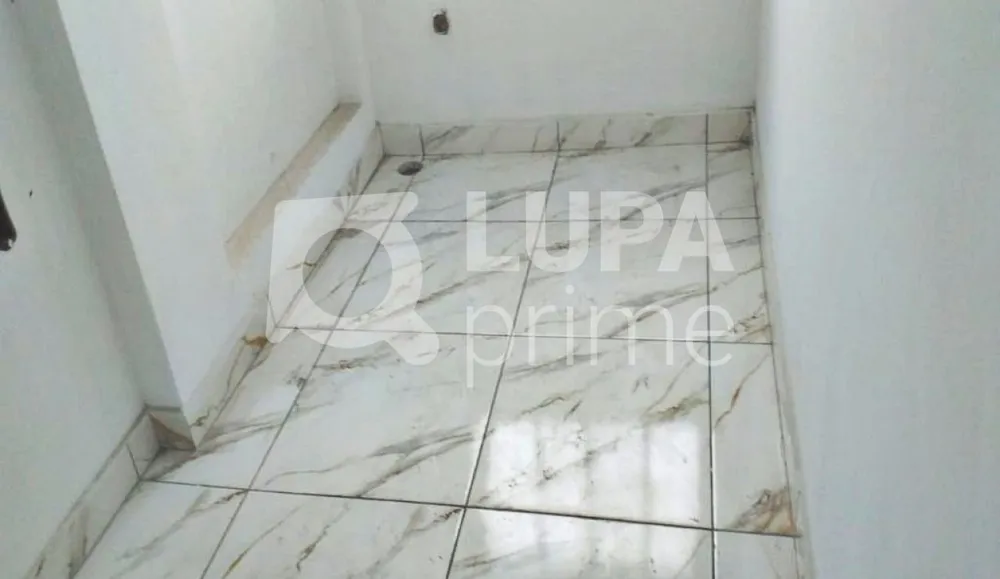 Casa, 6 quartos, 250 m² - Foto 6