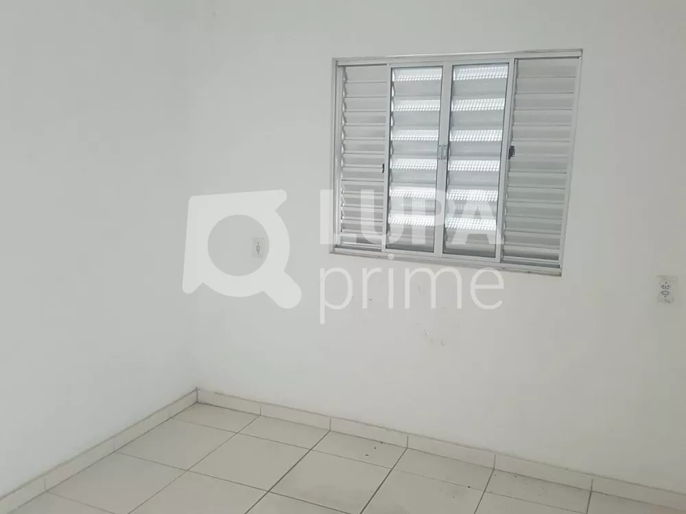 Apartamento à venda com 1 quarto, 60m² - Foto 3