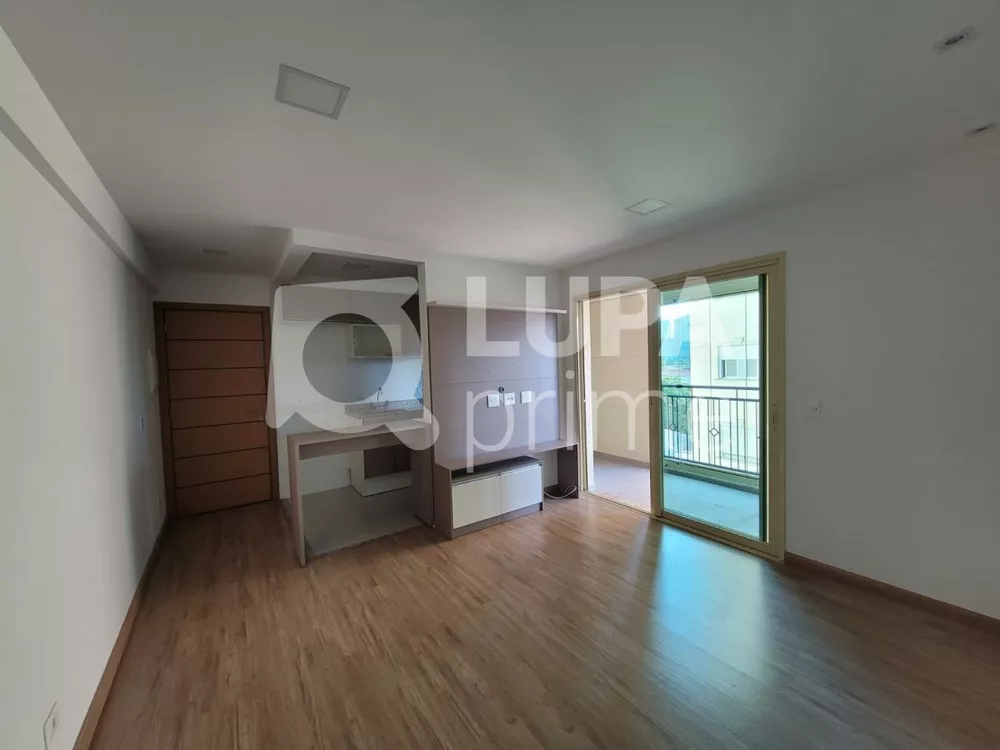 Apartamento para alugar, 66m² - Foto 1