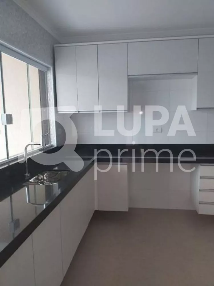 Casa à venda com 3 quartos, 180m² - Foto 7