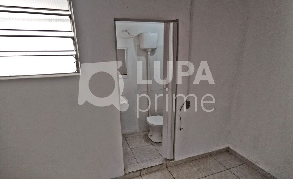 Casa para alugar com 1 quarto, 28m² - Foto 6