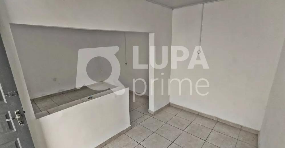 Casa para alugar com 1 quarto, 28m² - Foto 2