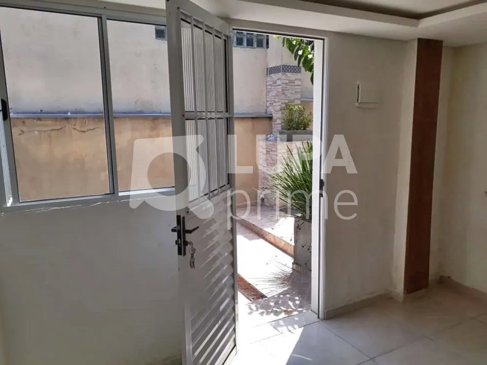 Casa, 5 quartos, 130 m² - Foto 4