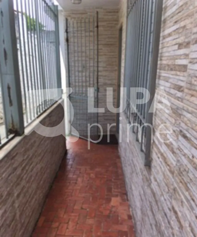 Casa, 3 quartos, 250 m² - Foto 2