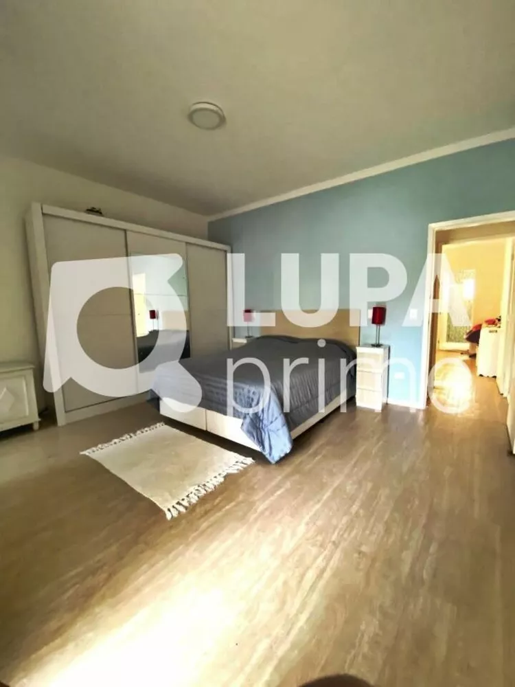 Casa à venda com 3 quartos, 90m² - Foto 4