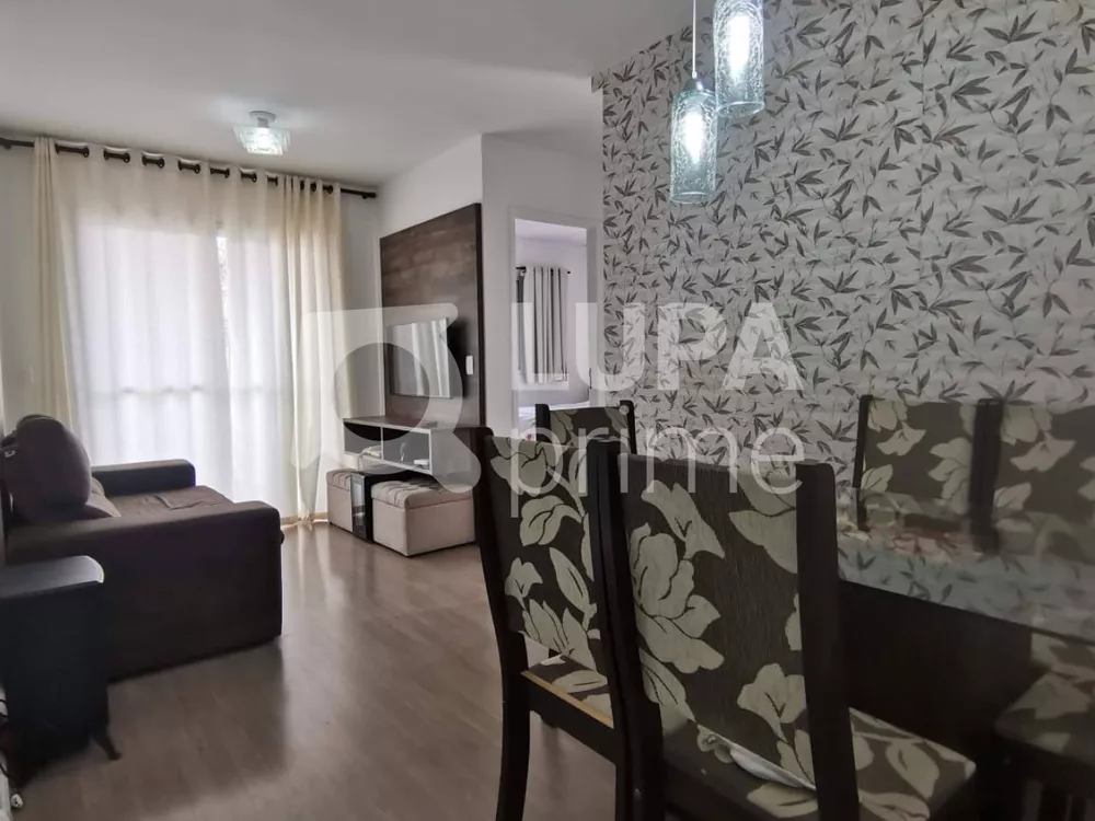 Apartamento à venda com 2 quartos, 48m² - Foto 1