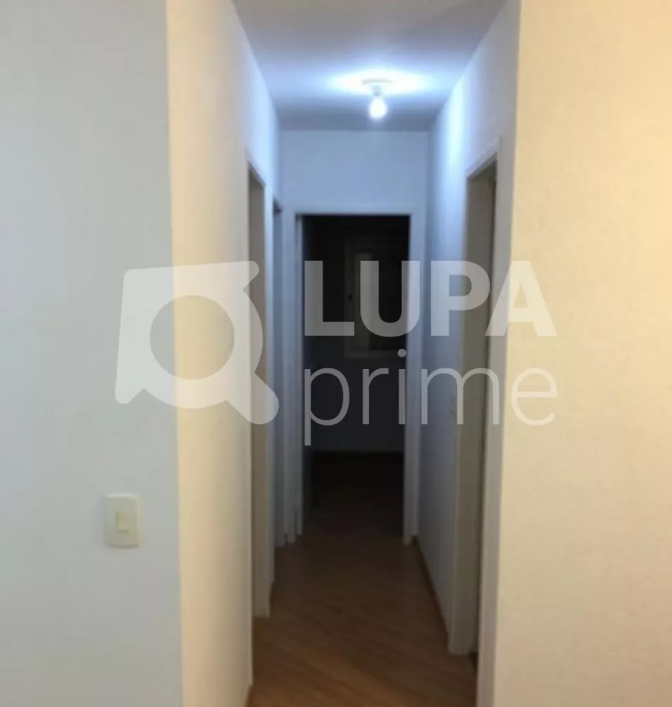 Apartamento à venda com 3 quartos, 56m² - Foto 4