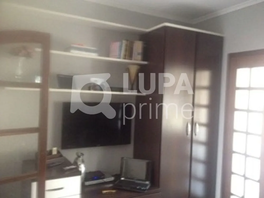 Casa, 3 quartos, 238 m² - Foto 2