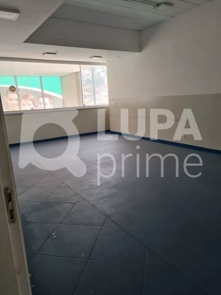 Prédio Inteiro para alugar, 600m² - Foto 2