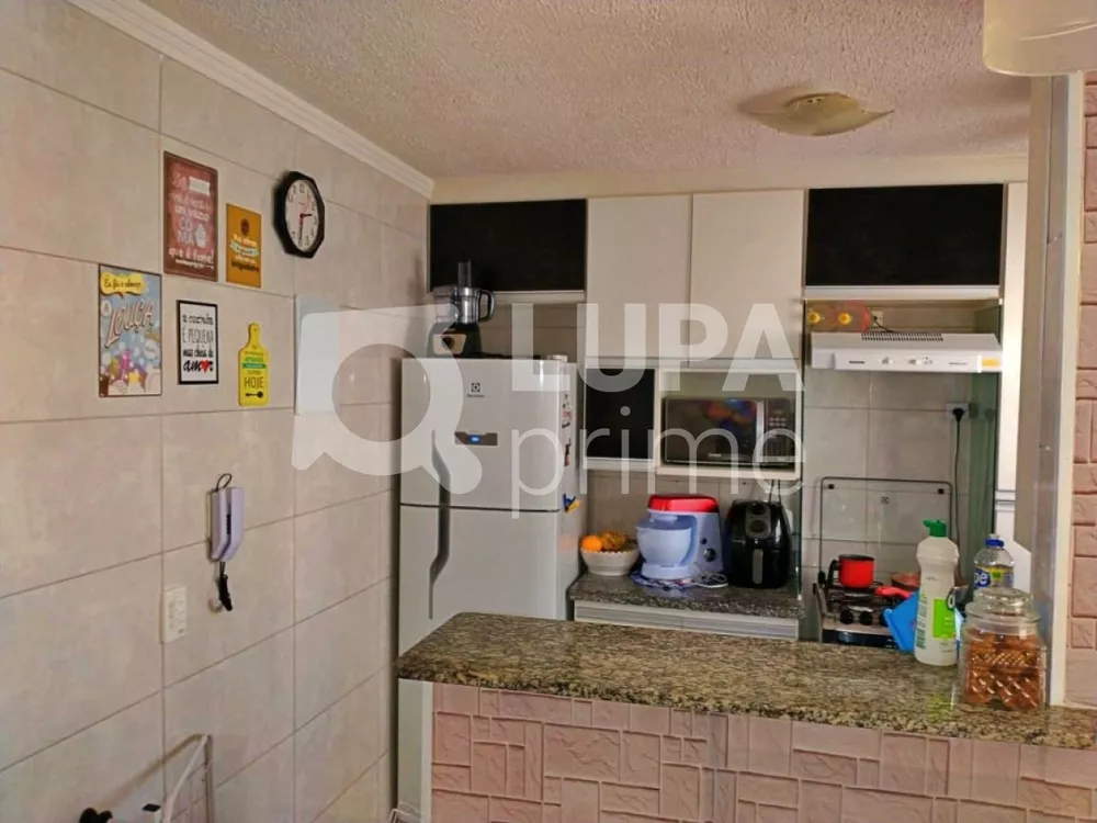 Apartamento à venda com 2 quartos, 48m² - Foto 4