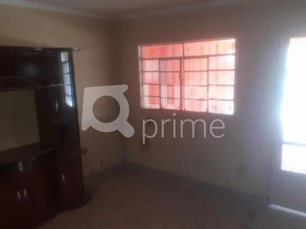 Casa, 3 quartos, 240 m² - Foto 9
