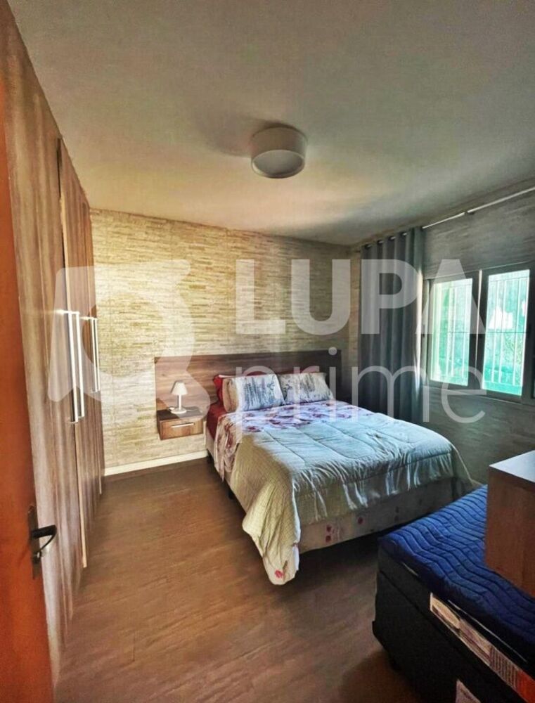 Casa à venda com 2 quartos, 152m² - Foto 3