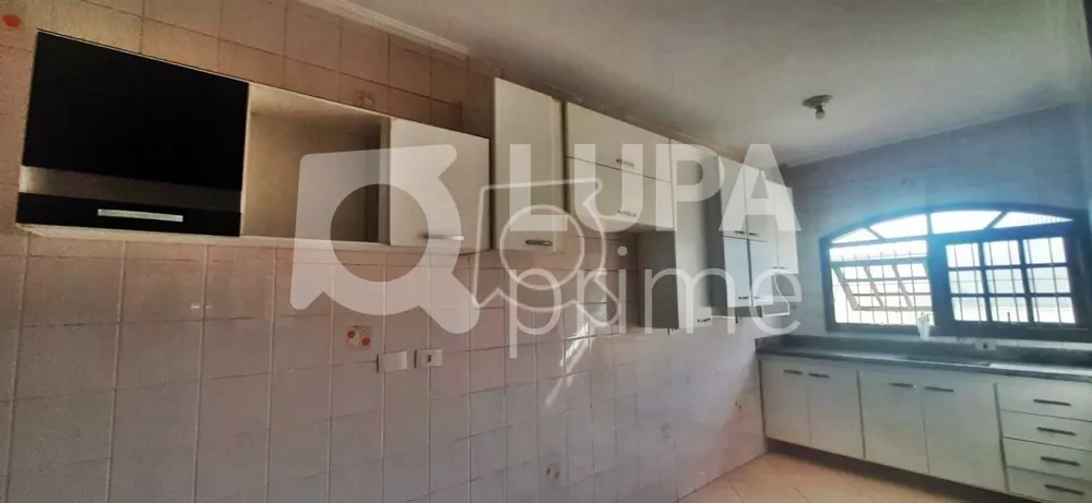 Casa à venda com 3 quartos, 140m² - Foto 7