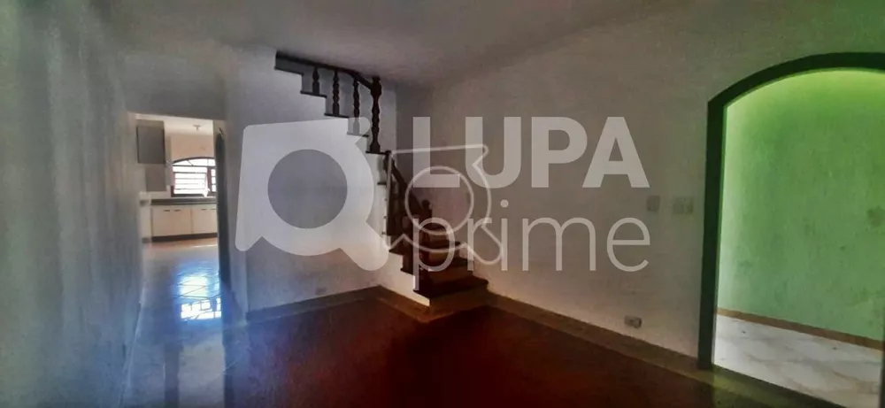 Casa à venda com 3 quartos, 140m² - Foto 1