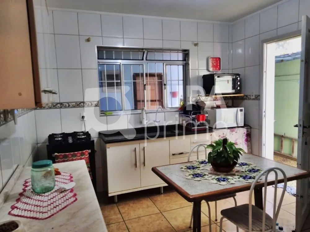 Casa, 2 quartos, 122 m² - Foto 2