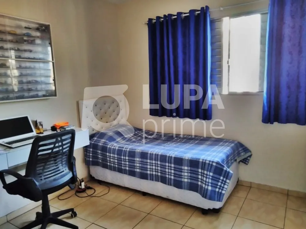 Casa, 2 quartos, 122 m² - Foto 1