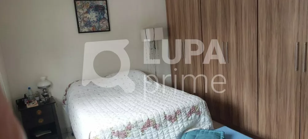 Casa à venda com 2 quartos, 130m² - Foto 4