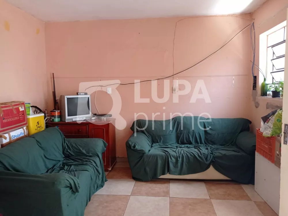 Casa à venda com 2 quartos, 201m² - Foto 4