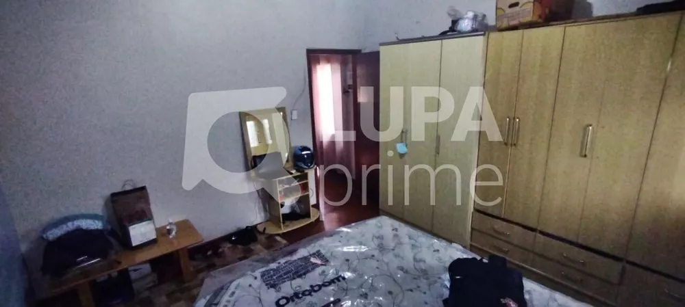 Casa à venda com 3 quartos, 112m² - Foto 4