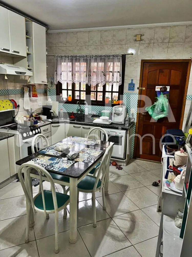 Casa, 3 quartos, 177 m² - Foto 9