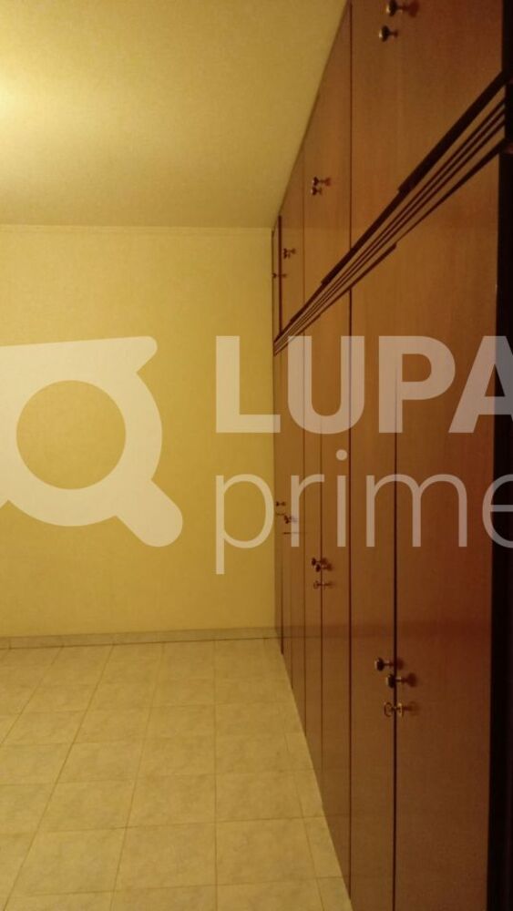 Casa para alugar com 3 quartos, 231m² - Foto 24