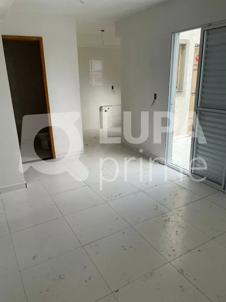 Apartamento à venda com 2 quartos, 60m² - Foto 7