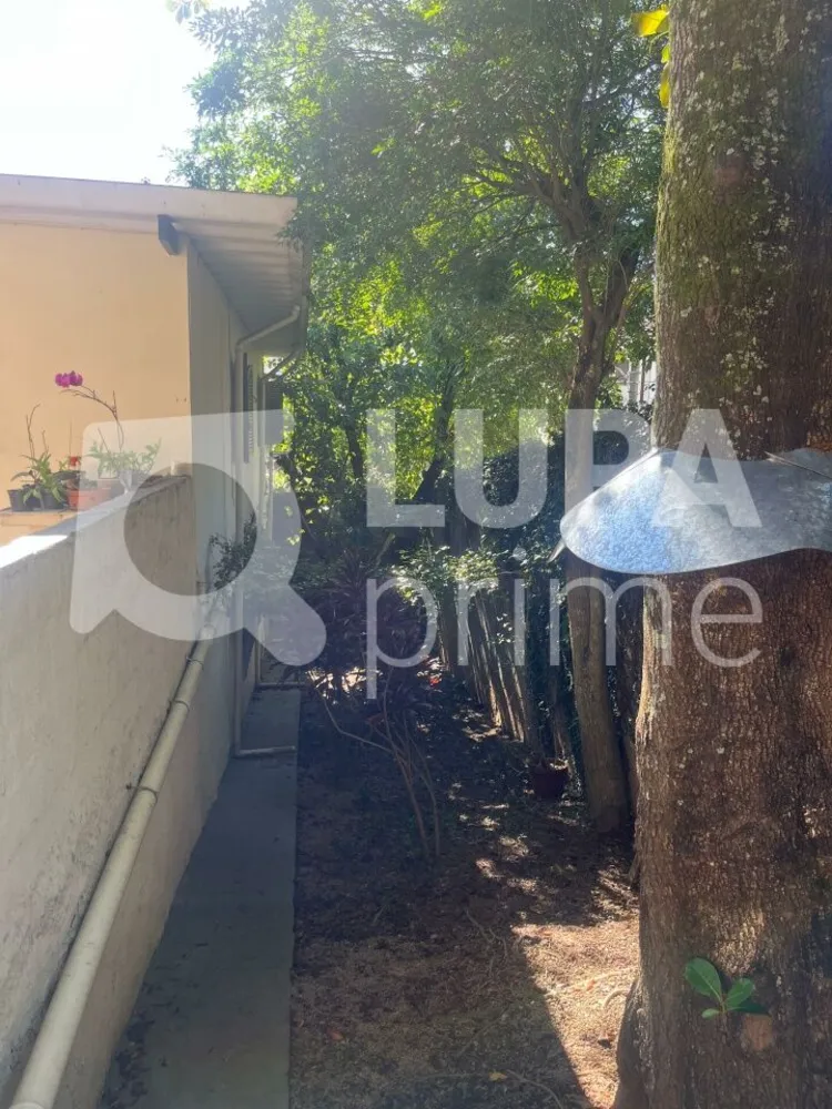 Casa, 3 quartos, 238 m² - Foto 2
