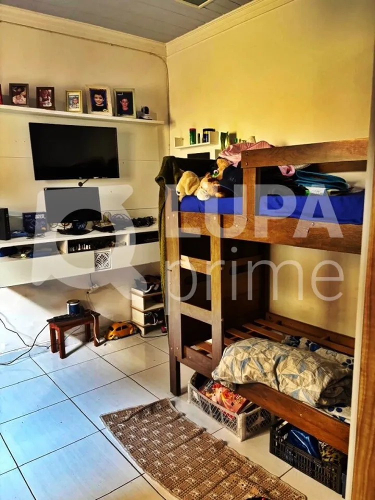 Casa, 3 quartos, 200 m² - Foto 2