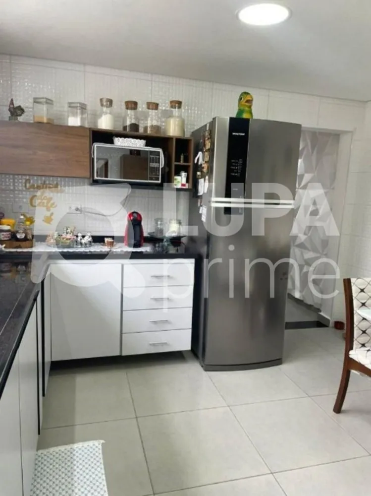 Casa, 2 quartos, 225 m² - Foto 12
