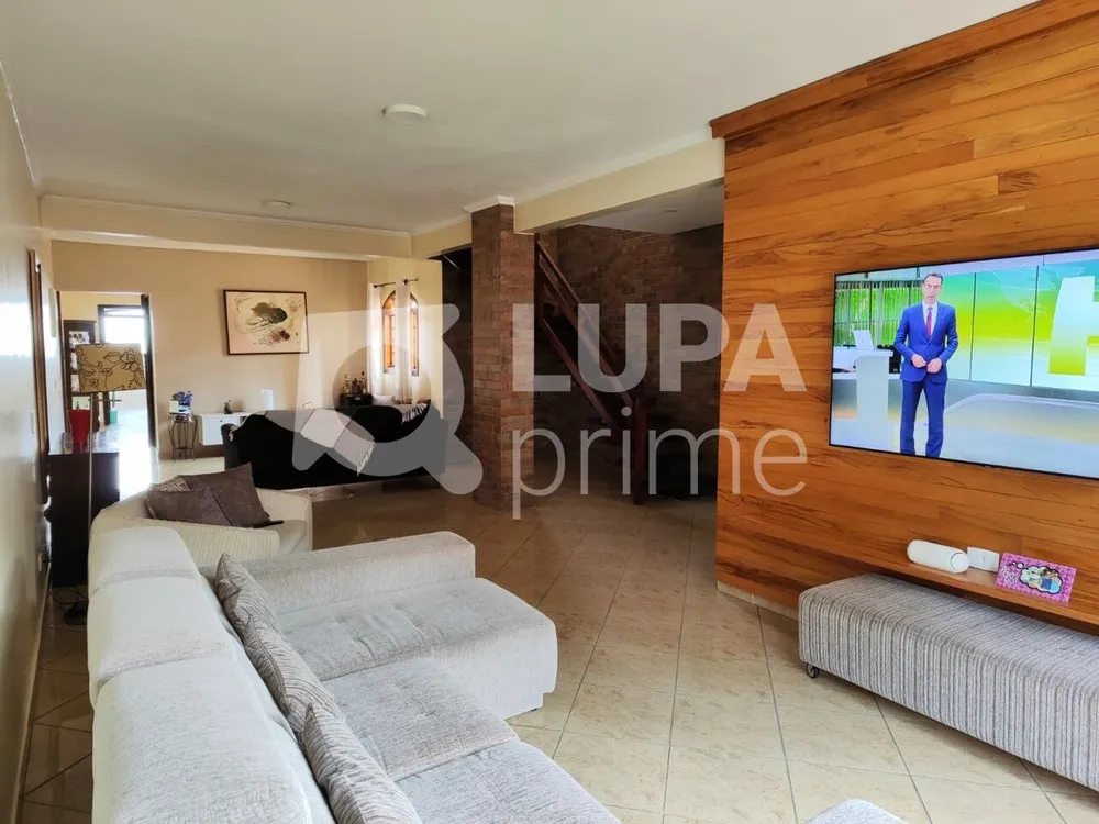 Casa, 3 quartos, 340 m² - Foto 11