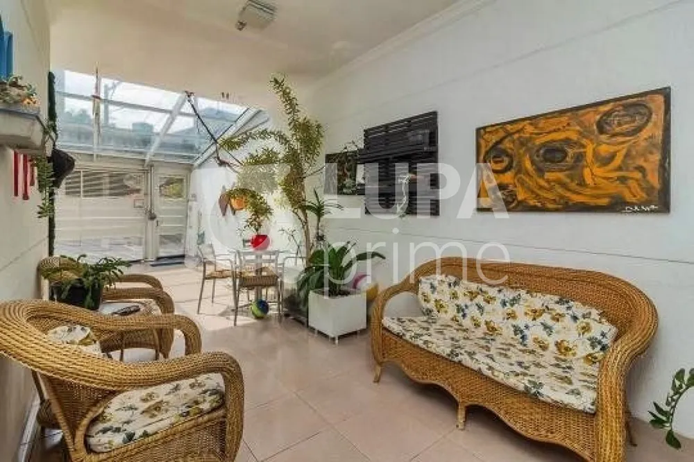 Casa, 4 quartos, 156 m² - Foto 2