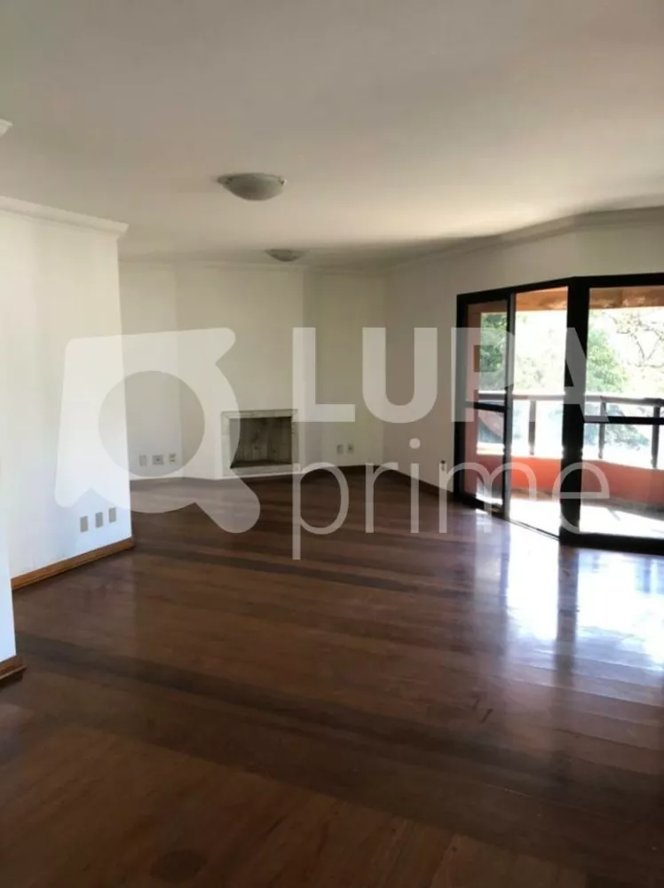 Apartamento à venda com 4 quartos, 241m² - Foto 4