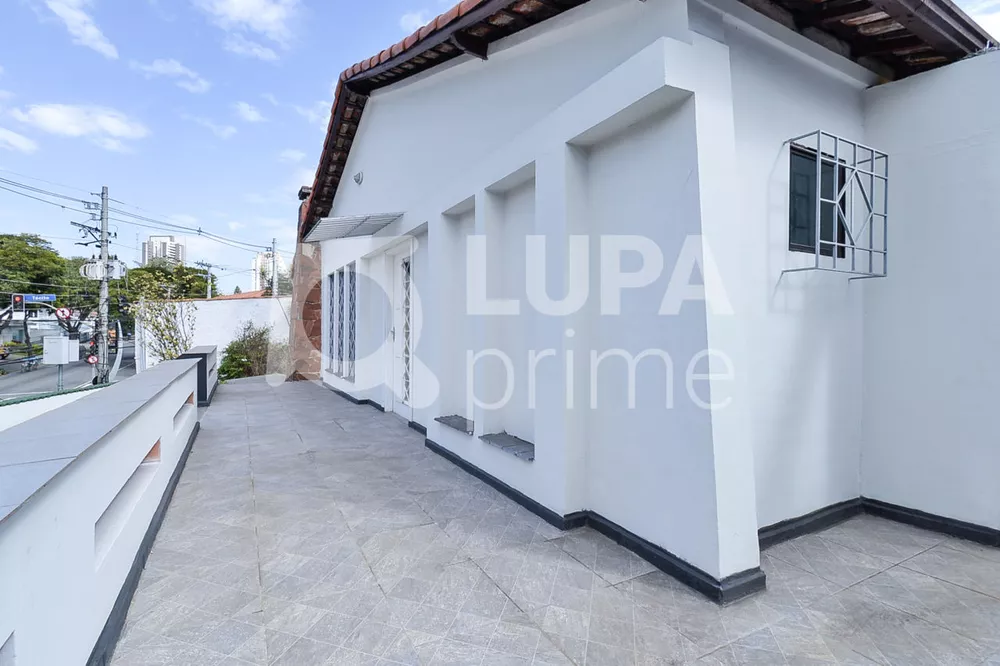 Casa à venda com 3 quartos, 200m² - Foto 2